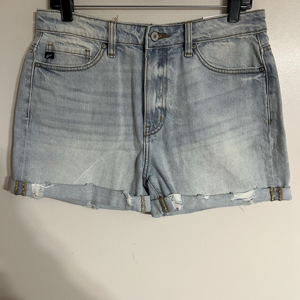 NWT Kancan Women's High Rise Light Was Denim Shorts Cuff Bottom Size 9 / 28
